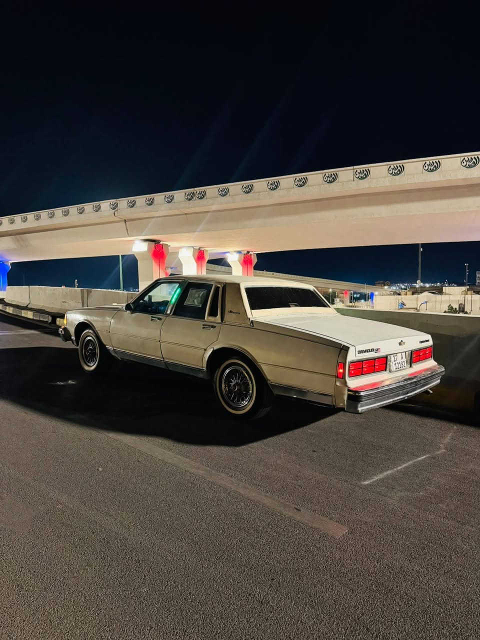 كابرس 1987 • مكينة 305 • كير 700
