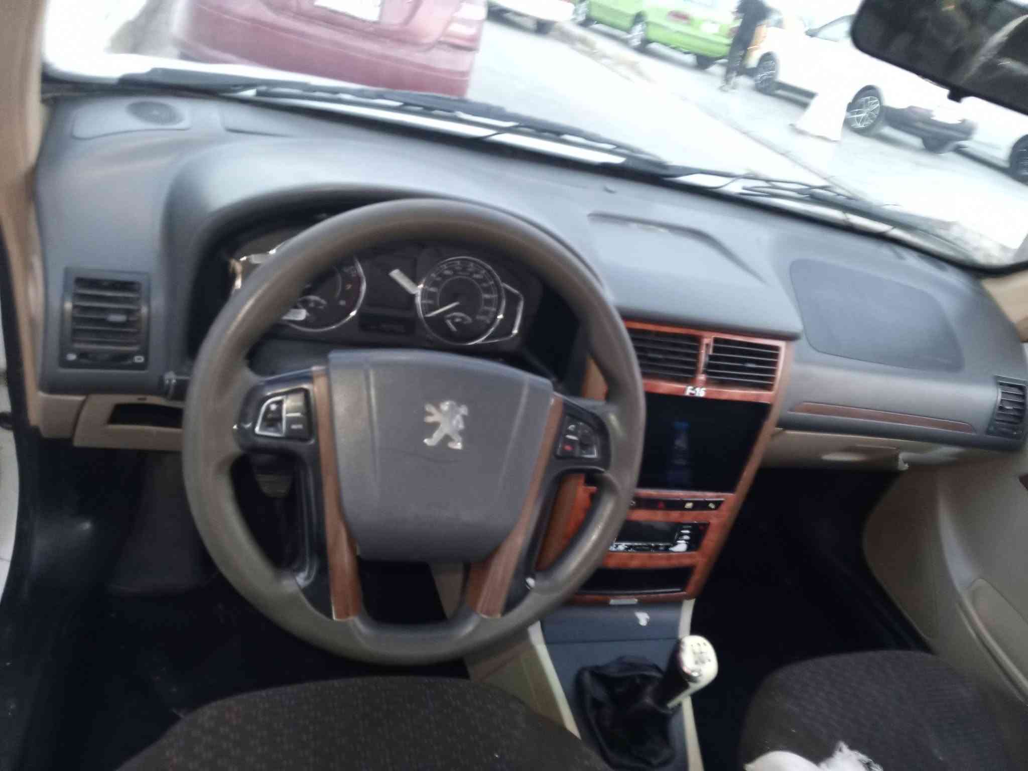 بيجو بارس • ٢٠٢٢ • كفالة