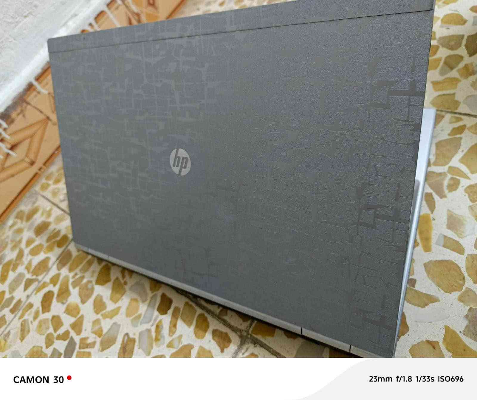 💻 لابتوب HP EliteBook 8570p للبيع – عملي وقوي للمهام اليومية والدراسة! 💻
المواصفات الفنية:
 الموديل: HP EliteBook 8570p
 المعالج (CPU): Intel Core i5-3360M بسرعة 2.80GHz
 الذاكرة العشوائية (RAM): 8 GB DDR3 (أداء ممتاز للتصفح والعمل المتعدد)
 كرت الشاشة (GPU): Intel HD Graphics 4000
 التخزين: هارد بسعة 500 GB (المساحة المتاحة 466 GB)
 الشاشة والنظام: نظام تشغيل Windows (64-bit)، لوحة مفاتيح كاملة تحتوي على الآلة الحاسبة الجانبية (Numpad).
مميزات إضافية:
✨ هيكل متين جداً يتحمل العمل الشاق (فئة Business).
✨ مظهره الخارجي مميز وعليها تغليف/ستيكر حماية أنيق.
✨ يحتوي على كاميرا مدمجة ومنافذ متنوعة.
✨ ممتاز للطلاب، الموظفين، الأعمال المكتبية، والتصفح.
📌 حالة الجهاز: [اذكر الحالة: ممتاز / مستعمل بنظافة]
🔋 البطارية وشاحن: [اذكر حالة البطارية وهل الشاحن الأصلي متوفر]
💰 السعر 175 وبي مجال 
📍 الموقع/المكان: بغداد 
📞 *********** بغداد, العراق
