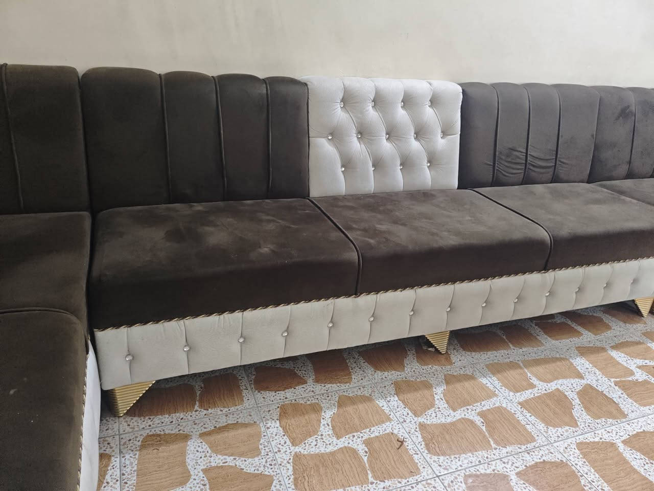 ديوان حطاطه للبيع 30مقعد
للاستفسار:***********
