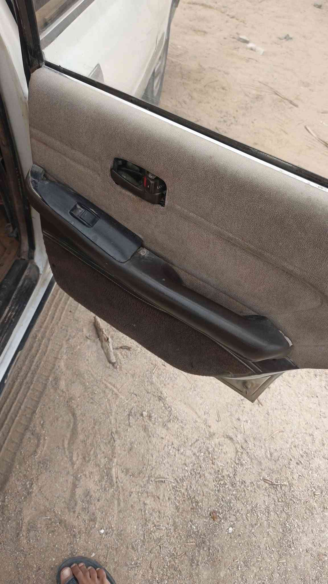 سلام عليكم كرسته موديل ٩٢ رقم ذي قار سنويه جديد مشروع وطني مكينه وكير ونجي مكفوله من الكص والعيب الشرعي ونغل الجثه ولاصوليات كرهبيات شغاله بيع أو مراوس مكاني الغراف ***********
