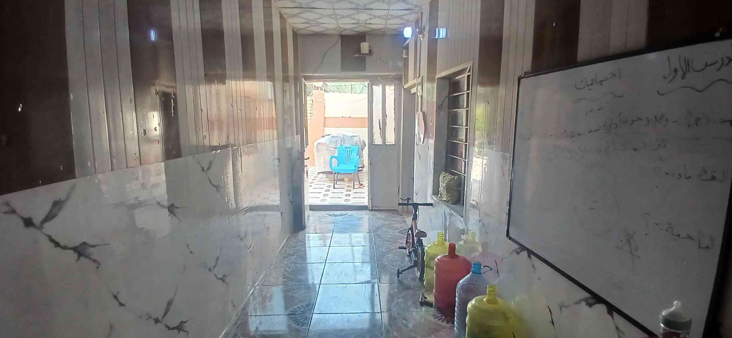 نهايت العلگايه • ٧٥٠م • غرفتين