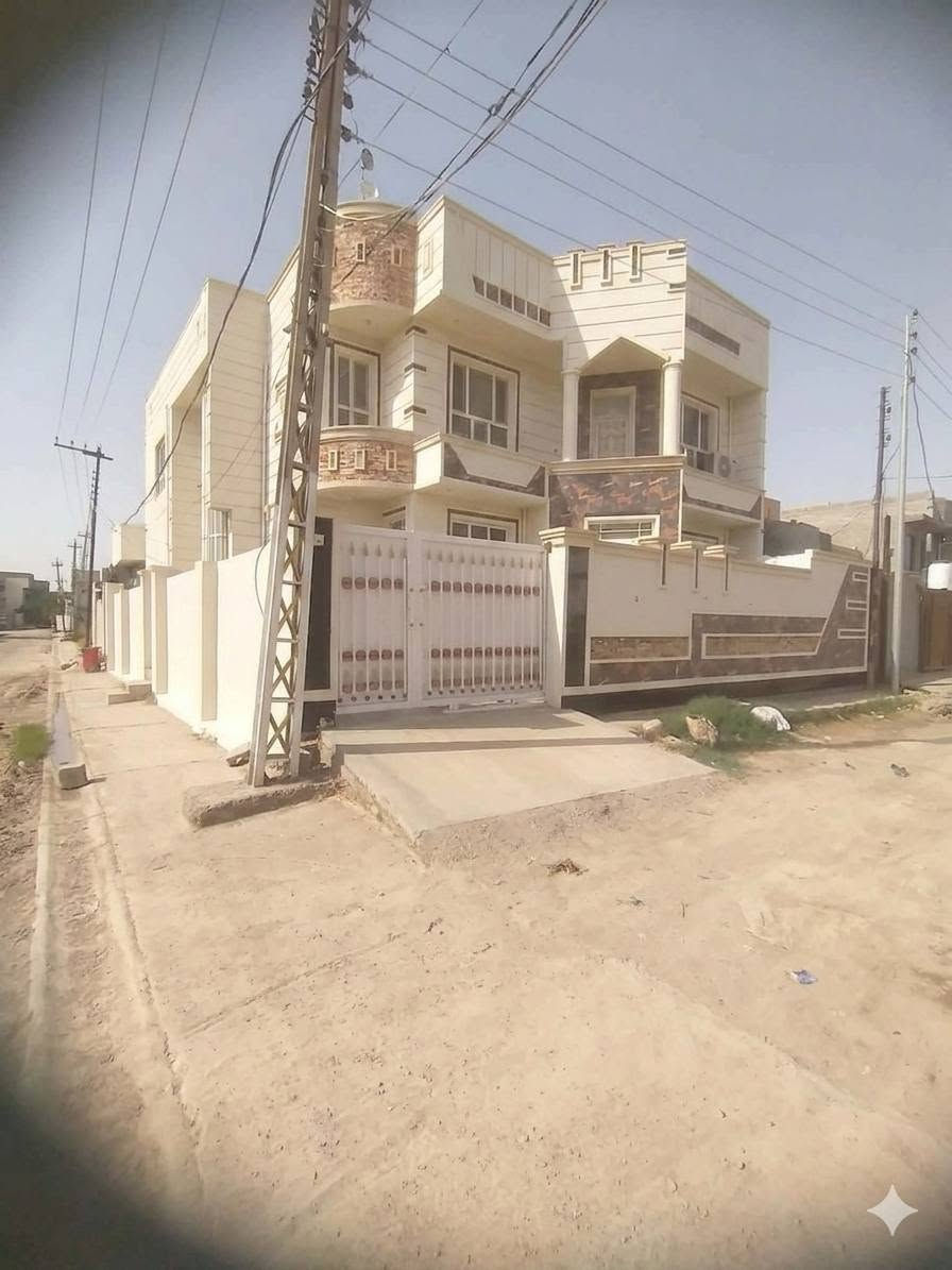 السلام عليكم البيع  بيت مساحه ٢٠٠ ركن الحديد حي الملاك قرب اسواق ابو مقداد  السعر ١٣٥
السلام عليكم البيع  بيت مساحه ٢٠٠ ركن الحديد حي الملاك قرب اسواق ابو مقداد  السعر 135 *********** وتساب فقط
