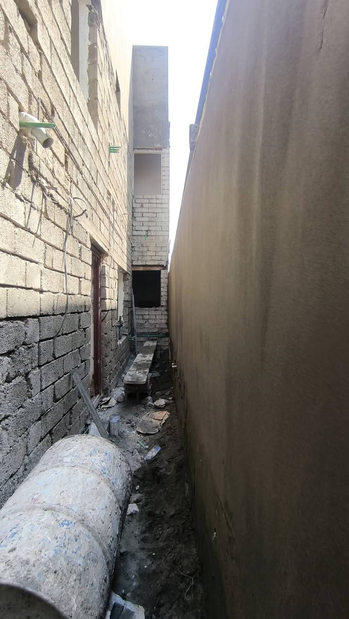 كادر لبخ وابياض متفرغ 
***********

