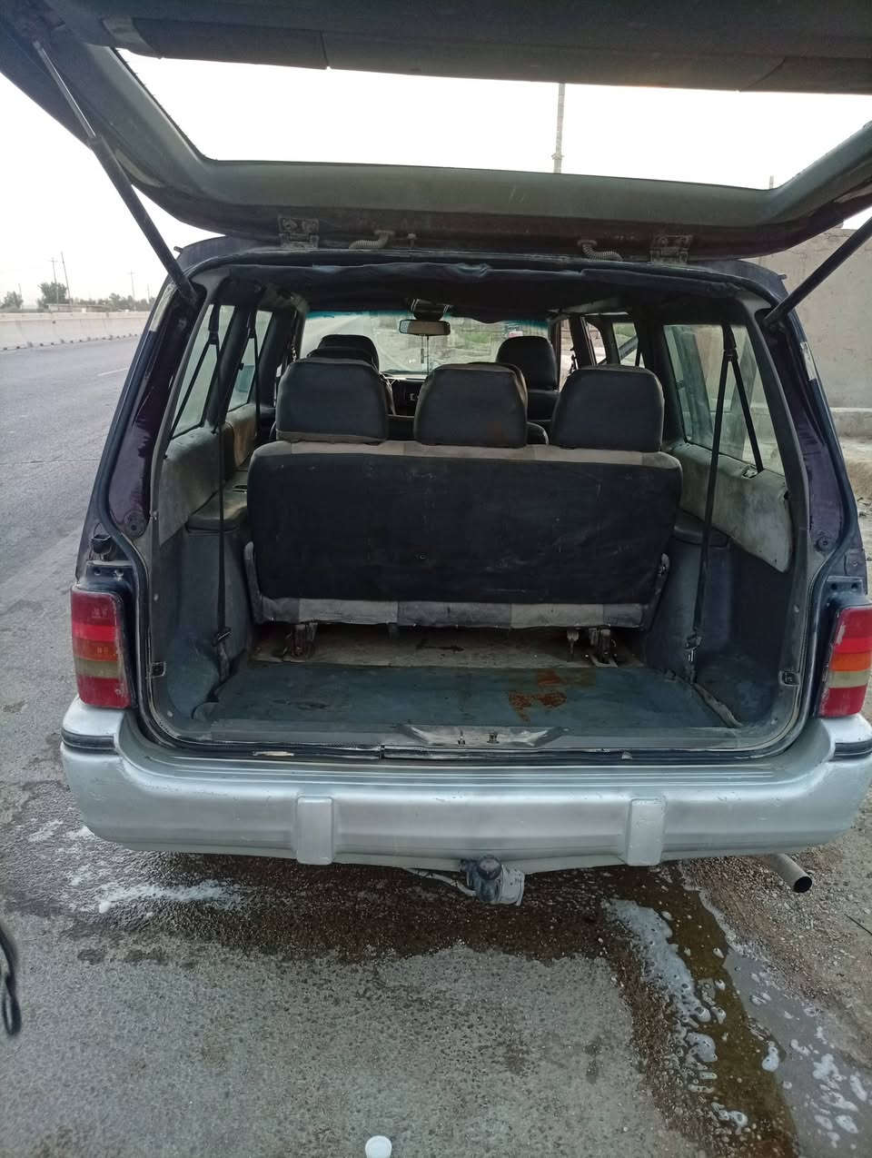دوج كلايزر • ١٩٩٥ • ديوانية