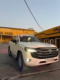 لاندكروزر GX • ٢٠٢٥ • ٨٠٠٠ كم