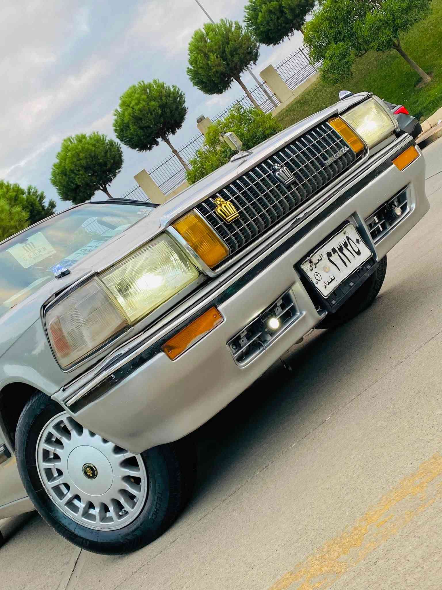 كراون صالون • موديل 90 • ٢٥٠٠ VVT