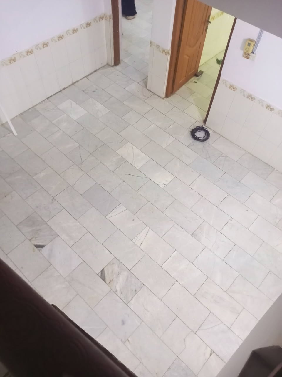🏠✨ للإيجار – بيت 200م✨🏠 

بناء نظيف جدا 

الموقع / ام الخيل الثالثة نهاية شارع عشرين قرب مدرسة الاشعاع

📍 المواصفات:

البيت طابقين جدا نظيف

🛋️ استقبال 
🏢 صالة 
🛏️ غرف عدد 3
🚿 مجموعة صحيات متكاملة
🍽️ مطبخ حار وبارد 
🌤️ 
💼 كراج طارمة 

📞 للاستفسار: ***********
