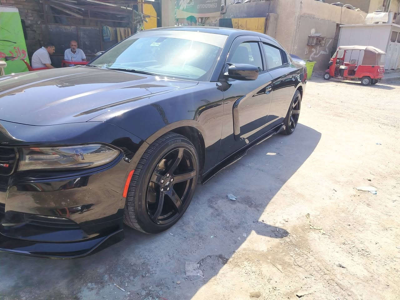 جارجر ٢٠١٥ خليجي السياره مكفولة رقم شمالي.. السعر 175$ مكان السياره بغداد غير متواجد على الفيس.. رقم الهاتف ***********

