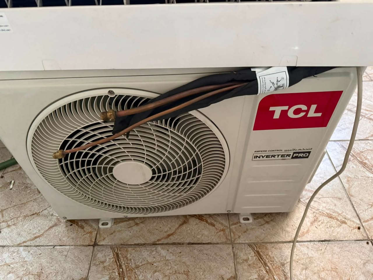 السلام عليكم
سبلت TCL. واحد طن بلادي 

انفيرتر تحكم امبيريه 

كامل مكمل بوري ورمونت وبليته تاخذ كبل تشد 

مكاني بغداد سبع ابكار 

الشراي يتصل ***********
