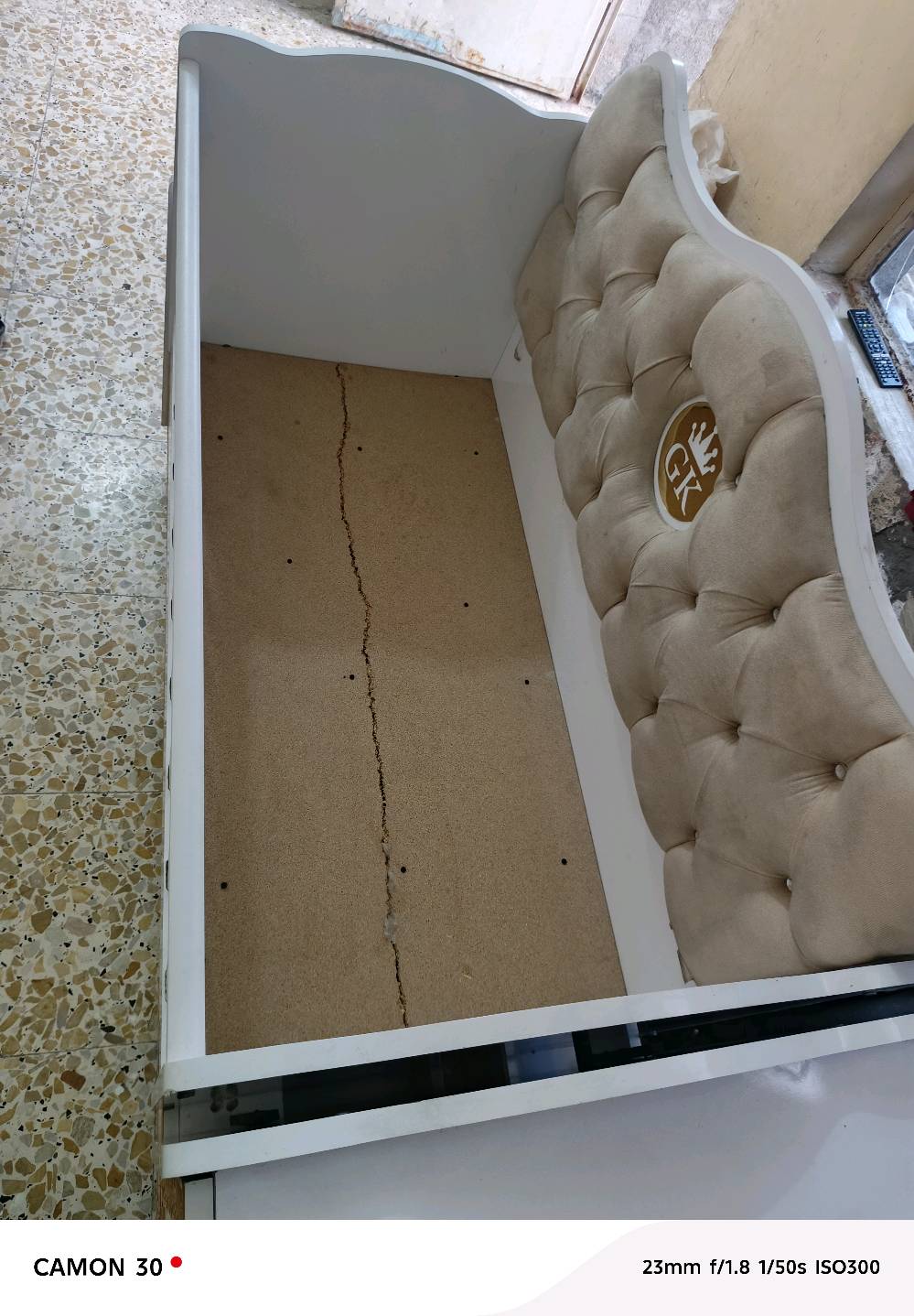 بوفيه • مرجوحه أطفال