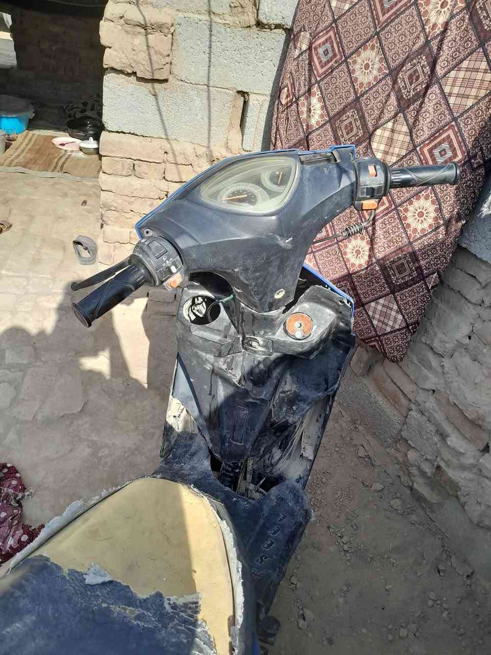 السلام عليكم دراجه ماكس للبيع السعر 350 وبيها مجال دراجه مع مجفته بس عاوزها كفرات والموش الراي دا يتصل هذا رقم تليفوني***********
