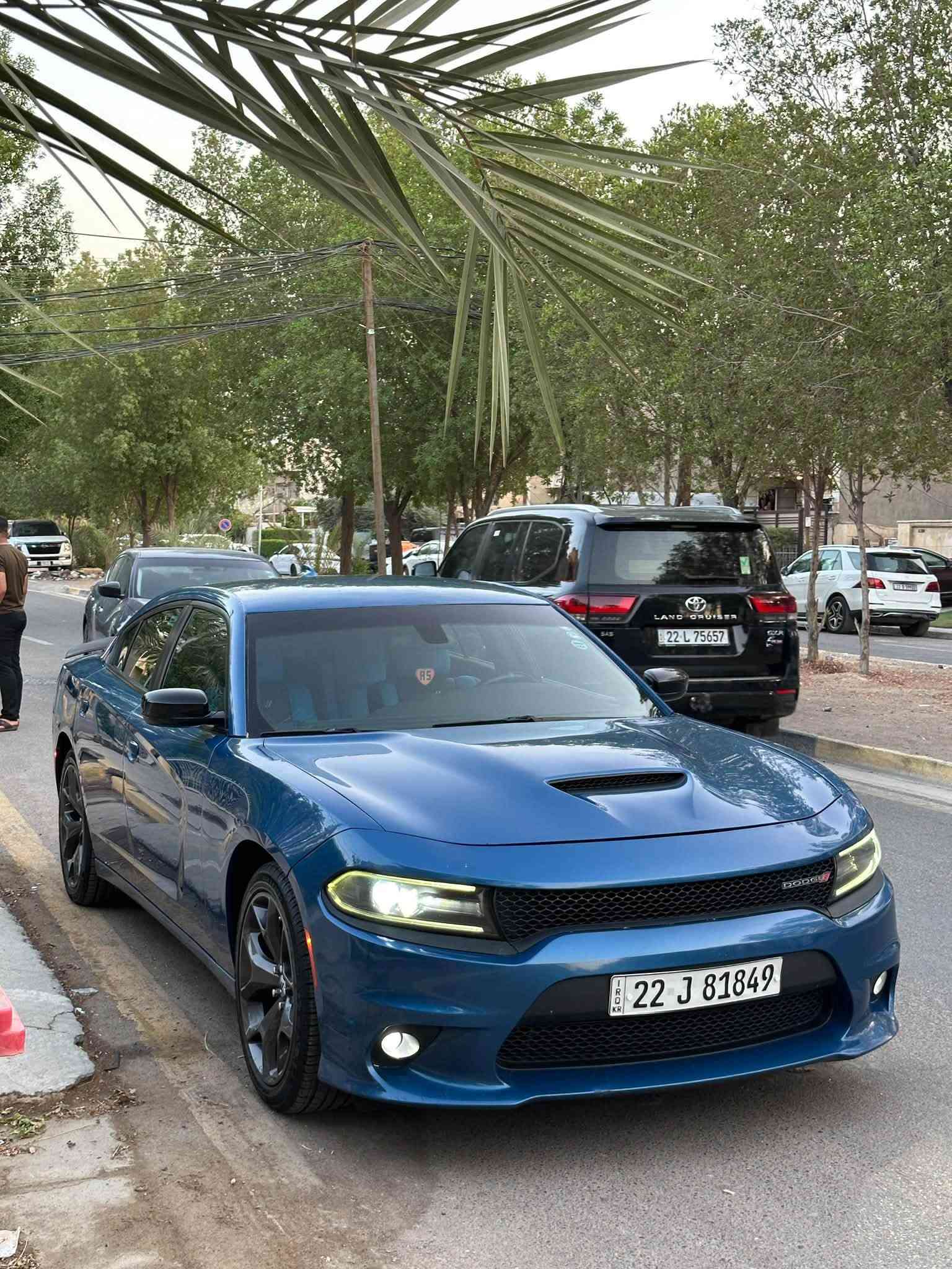 السلام عليكم 
للبيع جارجر 2023 sxt امريكي حادث السيارة قطعة وحدة ايرباگ البردة فقط  ماشيه 66 الف السيارة جديدة وجاهزة من كلشي تايرات جديدة وصدر جديد 
مواصفات السيارة :
• كشنات جلد
• شاشة كبيرة
• ⁠بصمة
• ⁠حساس خلفي
• ⁠كاميرا
• ⁠تشغيل عن بعد
• ⁠كشن كهرباء
• ⁠تبريد قطعتين
• ⁠منظومة زينون
• وباقي المواصفات معروفة
• ⁠السعر : 21300 وبيها مجال
رقم الهاتف : ***********
مكان السيارة بغداد العامرية
