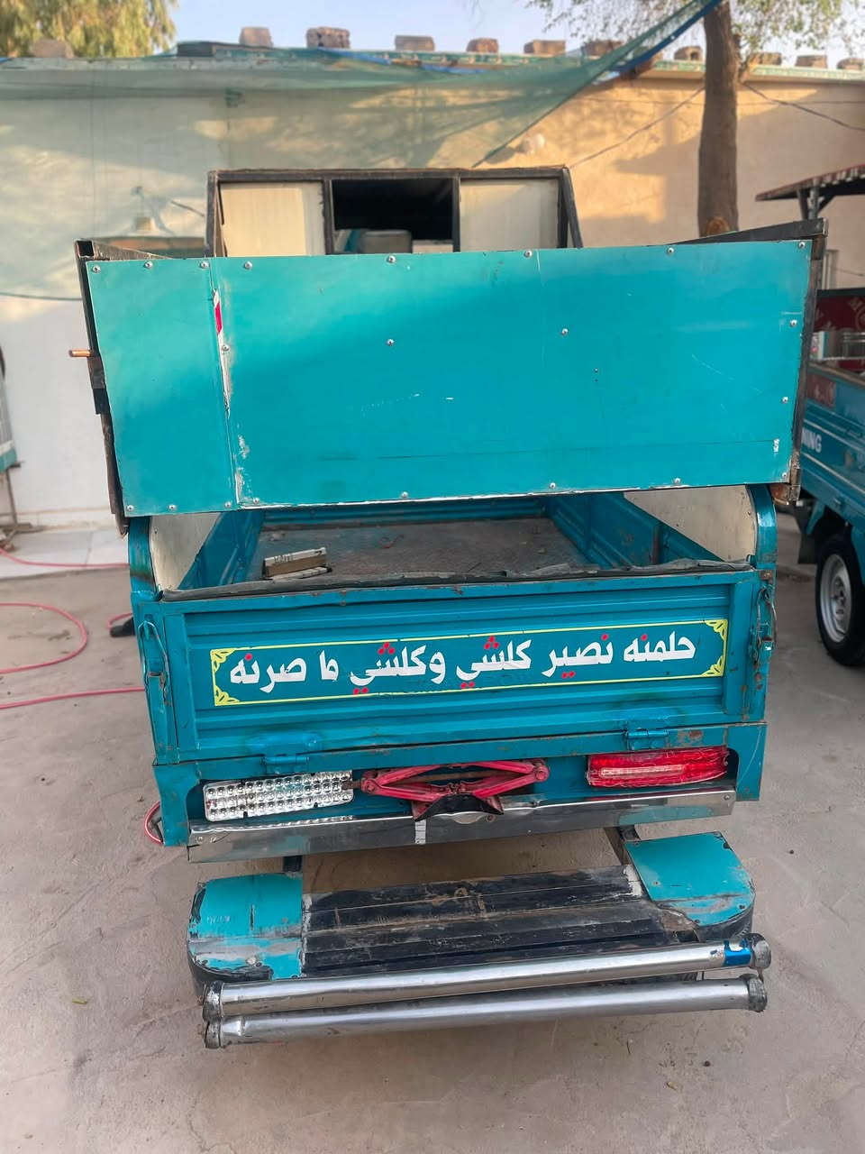 سلام عليكم ستوته موديل 2020 محرك 2023جاهزه من كلشي كهربائيات كلهاا شغاله دشبول اكتروني  تايرات جدد صبغ مابيهاا ستوته فول الفول شاصي مكفول كلها مكفوله المكان كربلاء حي الغدير الرقم ***********

