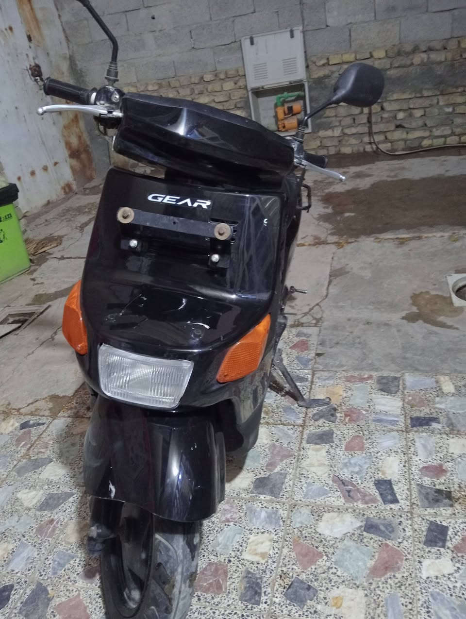 دراجه بيكم فول نضافة نكرة سلف نص هندر تشتغل كهربائياتها كلها شغالة لايت عال وناصي واشاير مكاني سبع قصور شارع ابوعلي *********** السعر 350 وبيها مجال بسيط
