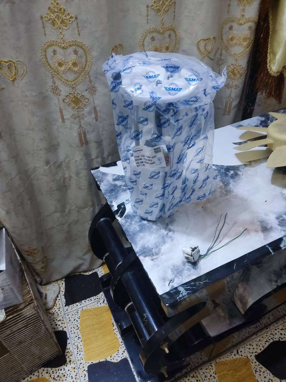غراض هايسه تيوته للبيع 
عنبار ابريك سعره 30 
مروحه اصليه سعره 25 
مازدات سعرهن 50 
عبوة كامله سعره 50 
ملاحظة الاغراض كلهن شرط الشغل 
الشراي يتصل عالرقم  ***********
