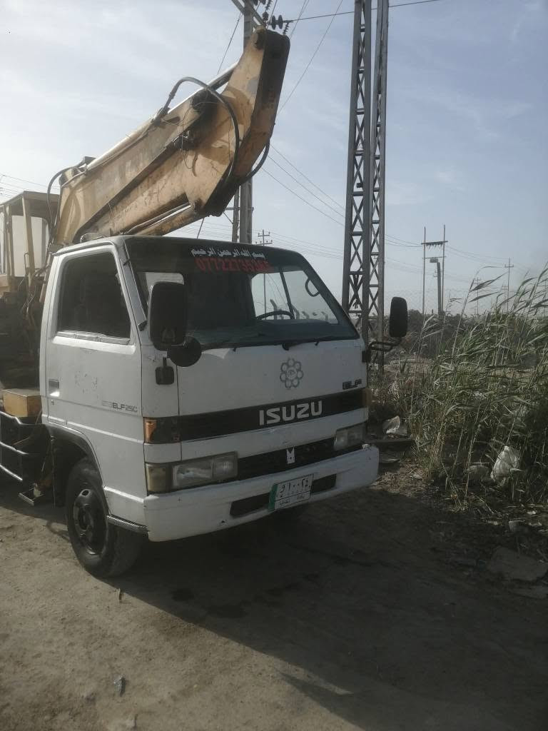 حفارة ازوزه رقم بغداد انشائيه
موديل 1991

محرك ينقص

سنويه منتهيه2019

السعر 70
***********
مكاني بصرة قضاء المدينه
