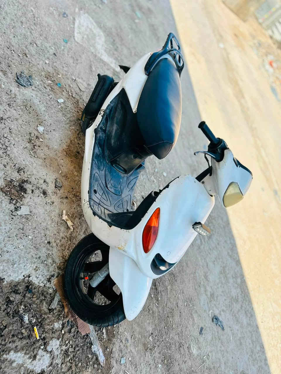 🔥 للبيع دراجة اكزز نظيفة ومكفولة 🔥
🔹 دكت هندر

🔹 دكة سلف

🔹 لايت 💡

🔹 هورن 📢

🔹 إشاير 🚨

🔹 سرعة قوية وتخبل ⚡

💰 السعر 250 وبيها مجال للشراي 

🤝 تجي تفحص وتشلع عيوني 

📍 مكاني القرنة – الشرش

رقمي وتساب ***********
