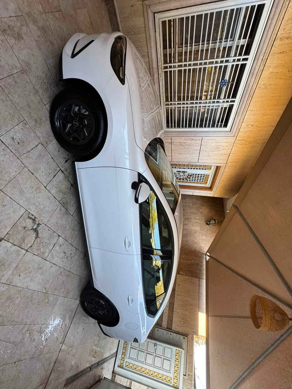 سلام عليكم سيل٥ماشيه١٨ الكلي  نسيت البصمه بيها وفتحتها بيش  بل تكمه فقط ورصعه يم التانكي مال بانزين زغيره كلش وكلشي موضح بصوره مكاني شارع فلسطين بيع فقط بدون مراوس باقي سياره كفاله وحديده***********
