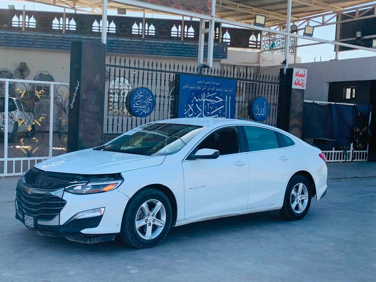 للبيع السعر مناسب. 113 وبيها مجال. رقم بابل. ***********

