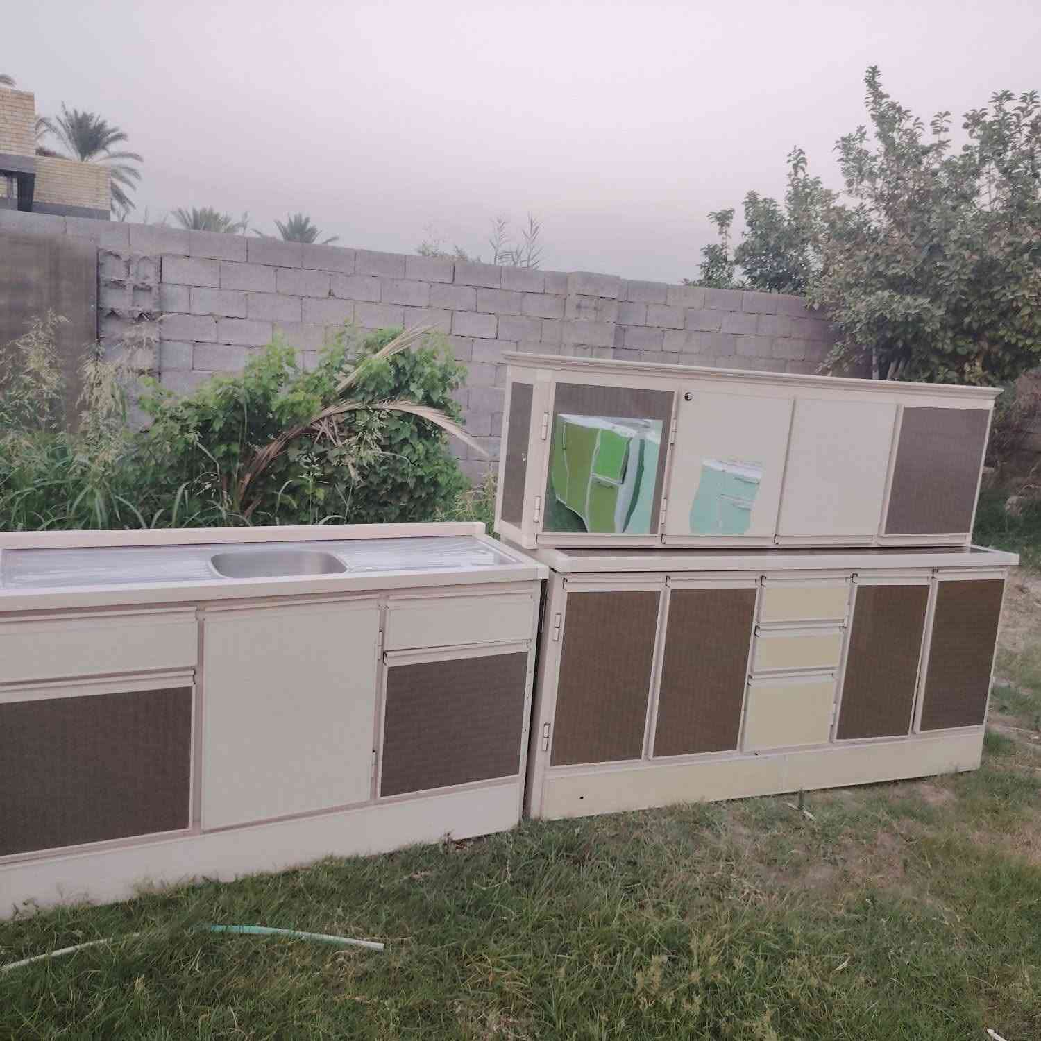 كاونتر 3قطع اخو الجديد تفصال ثقيل اليدات من ضمن الباب شركه مابي اي ضرر السعر ٢٨٥ وبي مجال الشراي يتفضل خاص او يتصل ***********وبي واتساب العنوان ابي اغريب سوك الزيدان اكو توصيل
