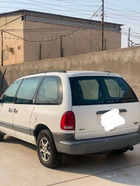 دوج كرفان • كامري ٣٠٠٠ • ١٩٩٧