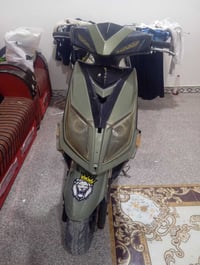 سكنس • ٢٠٠ • صوته عالي