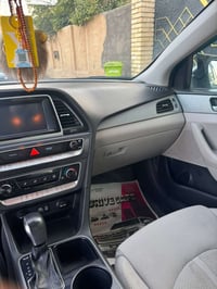 سوناتا • ٢٠١٨ • ضرر امامي يمين