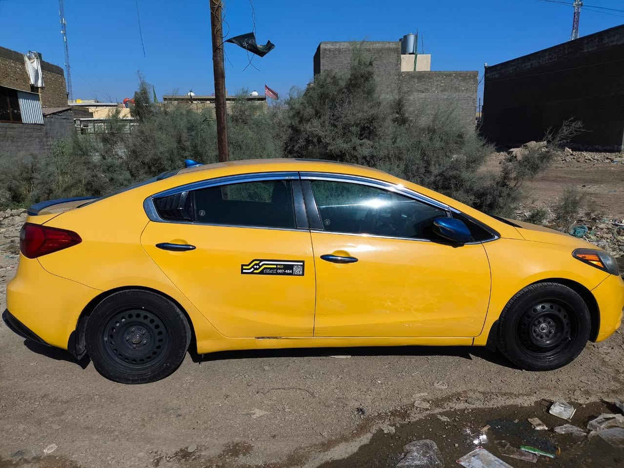 سلام عليكم
سياره فورتي موديل 14 بسمي
فول 1/1 مكاني بغداد 
***********
