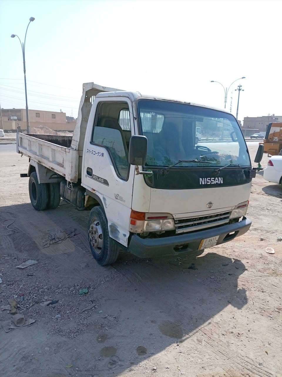 كنتر نيسان قلاب مديل 2000مكان بابل
