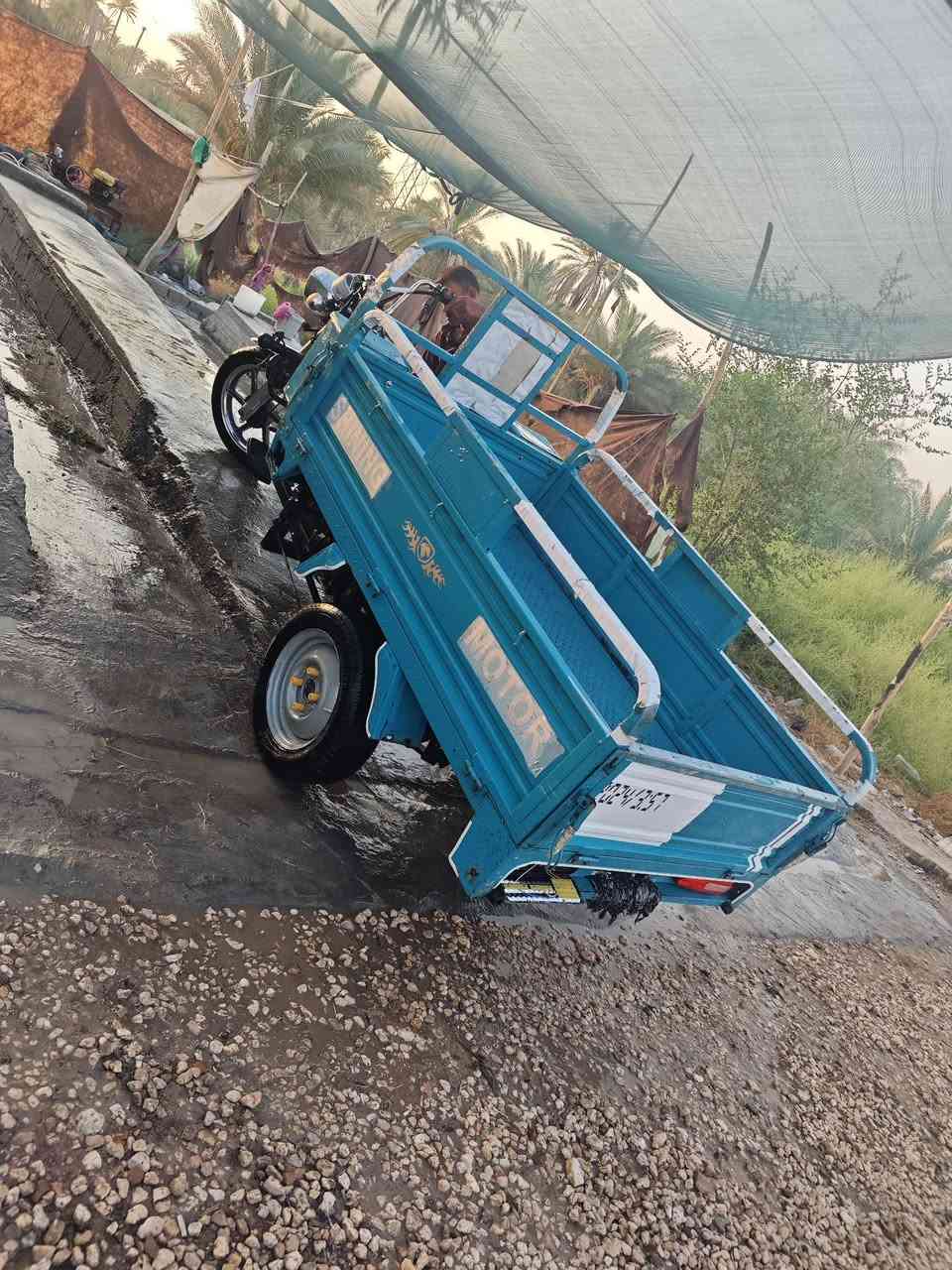 ستونه ال بيع موديل 2023 جديد 
اوراق اصليه السعر 2وربع 
اخيك اذا ما تشتري لا دك 
***********
