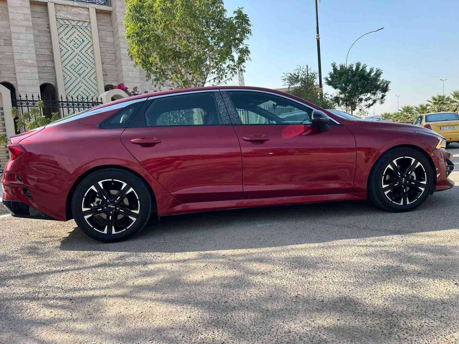 سلام عليكم
جيتي لاينK5 2022
محرك 1600تيربو
سياره فول ماعده الفتحه
المواصفات
1تشغيل عن بعد
2رادار أمامي
3توقف ذاتي
4جنطه ذكيه 
5اربعه انضمة قياده 
السياره مكينه أو كير كفاله
حداديه خلفي أمامي جديده 
(ملاحضه) (السياره رقم بغداد معوقين) 
سياره بيه قطع صبغ حته لا تعبك وتعبني 
ابيعلك (احزام) السياره كله ليبل واحد 
أو شرط بدون دواخل 
السعر 122اوبيه مجال 
مكاني كربلاء
للاستفسار 
***********
