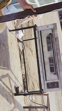 لبيع قراض فرن كهرباي فرن كلش نضيف بس شويه تراب ودهن صاير بي مكاني تاجي...