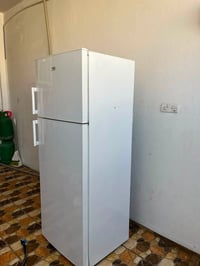 ثلاجة • بيكو ٢٠ قدم • مزبوط