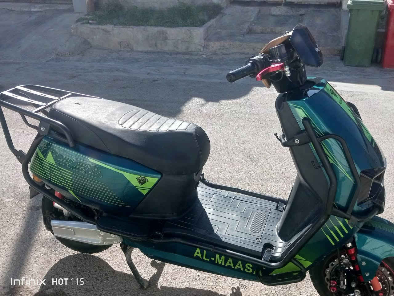 دراجه شحن للبيع السعر 600وبيها مجال للأستفسار الاتصال على الارقام
***********
***********
