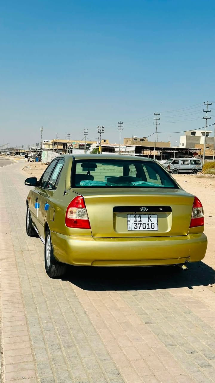 السلام عليكم اكسنت 2001للبيع السياره  رقم بغداد انكليزي تحويل ثاني يوم جاهزه على اخر حبايه مكينه كيرحداديه خير من الله كير اوتماتيك كهربائيات كلها شغاله تاخذها الف مذب عليها تبريد ويا السويج  السياره مصبوغه عام بدون حادث
المكان واسط الصويره
السعر 48وبيها مجال بسيط
للاستفسار***********
***********
