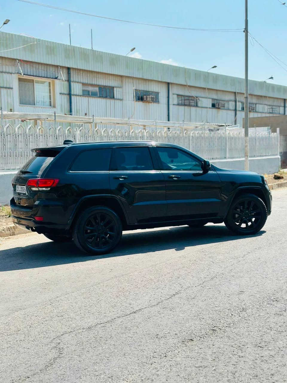 جيب لاريدو 2018 رقم اربيل جملغ خلفي وشبرين جملغ امامي صبغ بدون دواخل بدون ايرباك سعر 179ورقه ومجال و مصرف دينار مابيها شرط 
مواصفات
بصمه
شغال
صندوق شفت
كوشن جلد
كوشن غزن
كوشن كاره باي 
كوشن هيتر
سكان هيتر
تبريد مركزي 
ويل كروم 
شاشه
كاميره
حساس
رادار
اتو ستوب
قوديك اشاره
بابين بصمه
سياره فول فول بس بدون فتحه عنوان  سياره اربيل  واتساب وفايبر *********** اكر, نينوى
