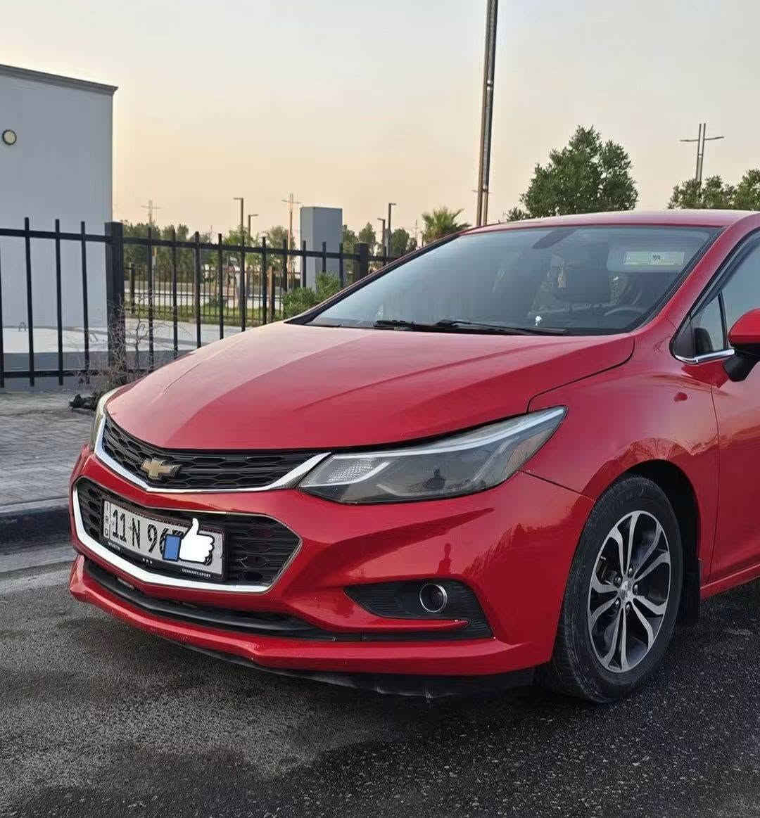 سلام عليكم 
كروز وراد مريكي موديل((2019))قطعتين جاملغ وبنيد والباقي مكفول بدون دواخل رقم بغداد بسمي نكليزي ((2030))مكينه وكير وحداديه وطخم تاير وكهريات تبريد كله شغاله داخل جديد مكان سياره بصره سعره $((95)) وبيه مجال 
((( ***********)))((***********)))

نص مكتوب في الصور:
- Galaxy S24 Ultra