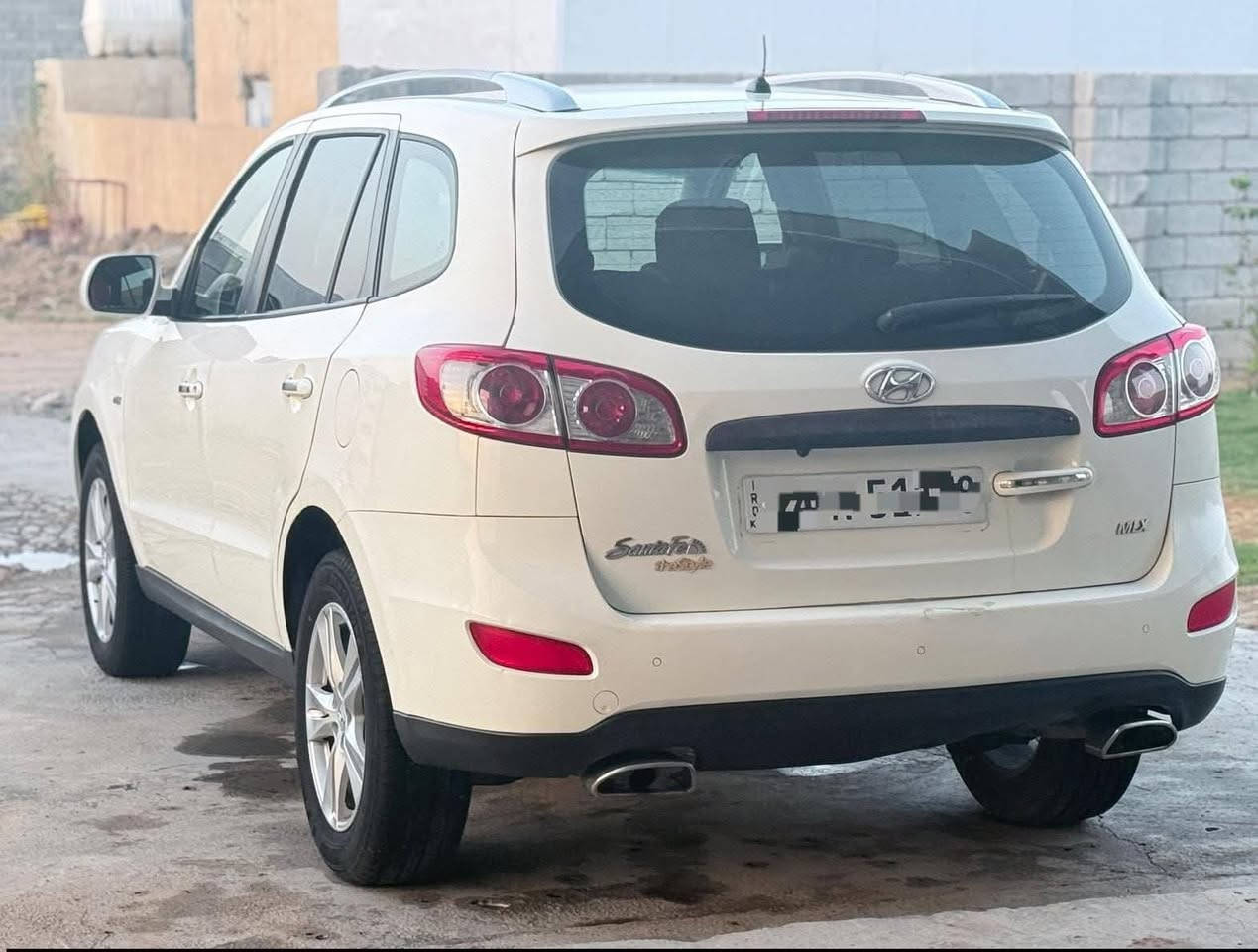 للبيع سنتافيا 2012 كصه جنطه فقط
سياره متوم ارقام وسنويه طبق الاصل 👍
سياره زيروا جاهزه من كلشي مال جناي 📦
كامره دواره حساسات خلفيه 
طخم تاير 4 كارتون شرط 💯
تبريد ثلج ❄️❄️كاز 
حداديه مكينه كير كفاله باتري جديد 
بصمه السياره 🛑سبير مانزل 🚀
سياره جاهزه وجديده مانقصه برغي 
السعر 58 وبيه مجال المكان ذي قار شطره اتصال ***********
