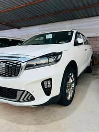 سورنتو ٢٠٢٠ • محرك V6 • رقم بصرة
