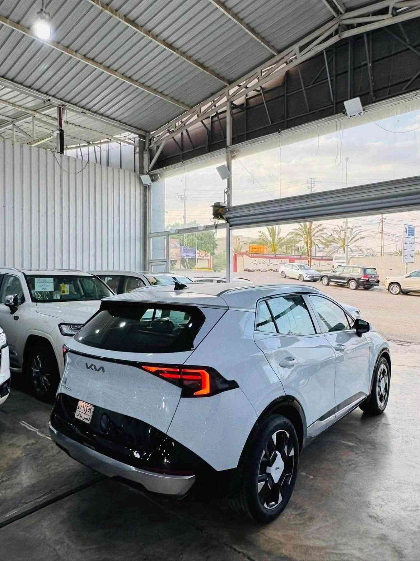 ✨🩵 مجموعة الملك لتجارة السيارات الحديثة 🩵✨

🔥 أسعار نار | عروض قوية | خصومات مميزة 🔥 
🚗 تخفيضات نار 🔥 | 💥 أسعار نار ما تتكرر 💥
🔥 بيع نقداً (كاش فقط) 🔥
✅ جميع السيارات مرقمة بغداد
💥 أسعار الجملة والمفرد متوفرة
🚨 أسعار نار لفترة محدودة والكمية محدودة 🚨

━━━━━━━━━━━━━━━━━━
🚘 موديلات 2025 | 2026 🚘

🔥 متوفر لدينا جميع فئات كيا:
✅ كيا سبورتاج – جميع الفئات متوفرة
✅ كيا سورنتو – جميع الفئات متوفرة
━━━━━━━━━━━━━━━━━━
🚗🔥 فئات كيا سبورتاج المتوفرة 🚘

🎨 الألوان: أبيض | سموك أسمنتي

1️⃣ كيا سبورتاج 2025 | فول 1/1 | Black Edition | سقف حديد | جلد

2️⃣ كيا سبورتاج 2026 | فول 1/1 | قمارة حديد | جلد حني + أبيض | تدفئة + تبريد كشنات

3️⃣ كيا سبورتاج 2026 | فول 1/1 | قمارة حديد | داخل جلد أبيض | تدفئة + تبريد | حالوب بسيط جداً

4️⃣ كيا سبورتاج 2026 | فول 1/1 قماره حديد |داخل  مخمل بيج | تدفئة كشنات

📅 موديلات 2025 و2026

━━━━━━━━━━━━━━━━━━
🛡️ ملاحظة الضمان والخدمة:
✅ جميع السيارات خاضعة لضمان كيا
🛡️ ضمان 5 سنوات أو 100,000 كم
🛢️ تبديلات دهن مجانية (بلاش)
━━━━━━━━━━━━━━━━━━

📍 العنوان:
بغداد – الكريعات – نهاية شارع المعارض

🕙 أوقات الدوام:
من الساعة 10 صباحاً ولغاية 10 مساءً

🔄 متوفر لدينا:
✅ بيع✅ شراء✅ مراوس

📞 للاستفسار والاتصال:
☎️ ***********

☎️ ***********

👑 مجموعة الملك لتجارة السيارات الحديثة 👑

🔥 أسعار نار • خصومات حصرية • أسعار الجملة والمفرد • خدمة VIP • البيع نقداً (كاش فقط) • جميع السيارات مرقمة بغداد 🔥
