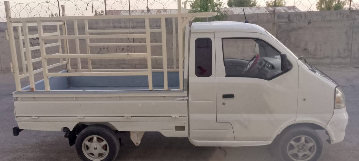 سلام وعليكم سيارة للبيع موديل ٢٠١١ منفيس +تسلسل مرور كير محرك مابي عيب تخم تاير جديد السعر 22وبيها مجال  مكان كركوك الاتصال على هاذة الرقم ‏‪***********‬‏ غير متواجد على الفيس بوك
