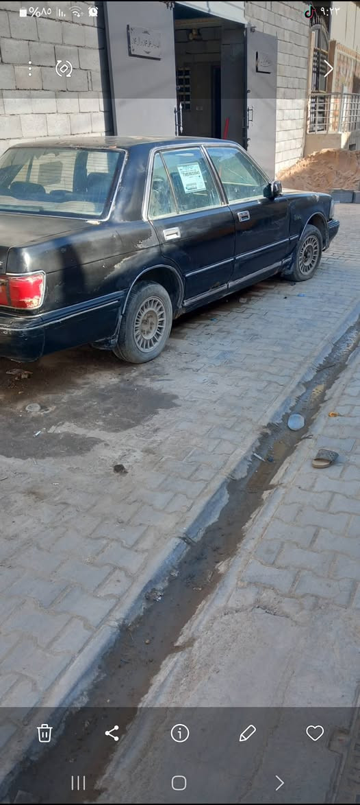 للبيع سيدان موديل ٩١ رقم بصره اليف سنويه منتهيه السعر ٢٨ للتواصل ***********
