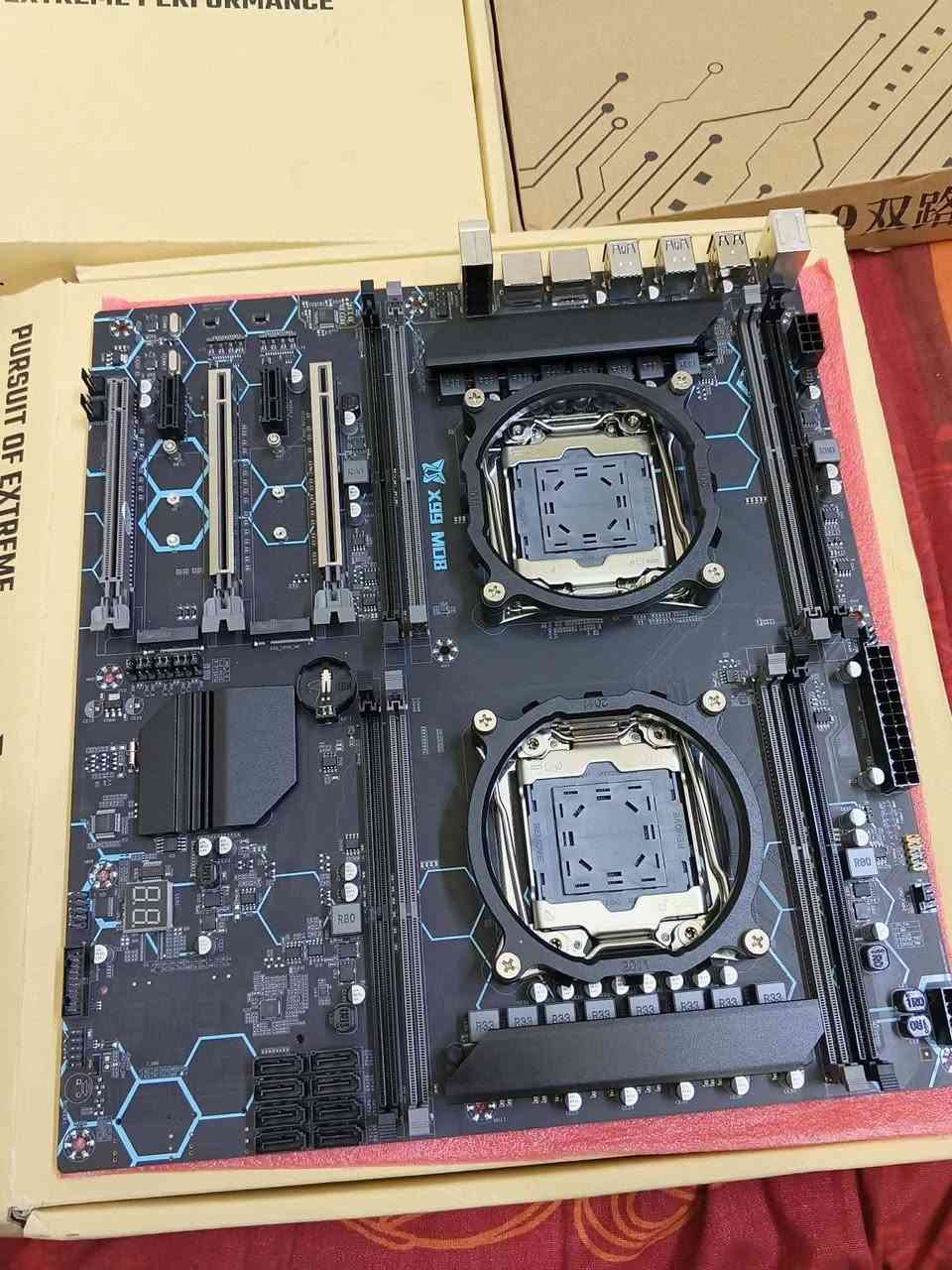 السلام عليكم 💙 

قطع للبيع :

PSU 2000W 80% Plus Platinum 💛 New

السعر 120 ألف فقط ! 

Kebord Ajazz Machine 80% Red Switch ❤️

كيبورد مميز مصمم للألعاب السعر 40 ألف ثابت

7Fans Xigmatek RGB With Hub
مراوح زيجماتك عدد 7 ويا الهاب والرمونت ب40 ألف

R5 5500 Tray 
جديد السعر 145 ألف
M.B B450M Colorful New
جديد السعر 130 ألف ويا التوصيل

واذا تاخذ باندل بورد ومعالج ب250 ألف 🔥💯🚀

M.B X99 MOB Dual CPU
ماذر بورد القنبلة حجم ATX وتكدر تشده بالكيس هم ينشد طبيعي بورد كلش قوي وياخذ دبل معالج ب70 ألف

Cooler 120ML Mass RGB New
مبرد جوكر يرهم لأنتل ورايزن وزيون السعر 25 ألف

RX 5700 XT Sapphire Pulse 3Fans Like New
كرت وحش يجي مدخل HDMI فقط
أخو الجديد وبيه ضمان ب270 ألف 🌷

Rack M.2 NVME Lexar USB 3.2 Gen 2 
رك جديد ونقله كلش سريع ويجي تايب سي ب20 ألف 

SSD 240GB Kingston 
براند أصلي ومفحوص ب35 ألف فقط ⚡️

GTX 1050 TI INNO3D 2Fans
كرت حلو ومرتب ومياخذ طاقة ب80 ألف ويا التوصيل

GTX 1060 3GB
ب90 ألف

Monitor VGA 19INCH 
عندي LG ب35 وعندي Benq ب40 ألف

RAM 16GB DDR4 HP Server 
ب70 ألف قفل أكثر من ماركة 

Case Alexander White Mesh + 4Fans A-RGB New

كيس يخبل تهويته ممتازة ويكعد عليه بورد ATX وبيه رمونت وهاب كامل ب80 ألف

HUB K1 PWM & A-RGB 
ب18 ألف قفل 
واذا هاب صغير ب14 ألف

RX 5700 XT SOYO
أخو الجديد ب275 ألف قفل 🔥
اداء خام عالي ونسخة حلوة وتبريدها زين

M.2 NVME 128GB Gen 3.0 New
عندي ماركات حلوة ب30 ألف وبيه ضمان حقيقي 💯

R5 3500X + RTX 2060 12GB
تجميعة كيس ب650 ألف قفل
معروضة كاملة بالحساب
R5 3600 + GTX 1660 Super
تجميعة كيس ب580 ألف
Xeon E5 2690 V4 + RX 580 8GB
تجميعة ب390 ألف ويا التوصيل ⚡️
راح أعرضها بالحساب

مكاني موصل متوفر توصيل لجميع المحافظات 💖

للتواصل : ***********

نص مكتوب في الصور:
- X99 DUAL CPU SERVER MOTHERBOARD
- LGA 2011-3 | DDR4 | PCIe 3.0 | M.2
- Gigabit LAN*2
- SATA 3.0*8
- Diagnostic card
- USB 3.0*4
- MSI MAG A650BN 650W Power Supply, 80+ Bronze بور سبلاي ماركة حلوة ب75 ألف