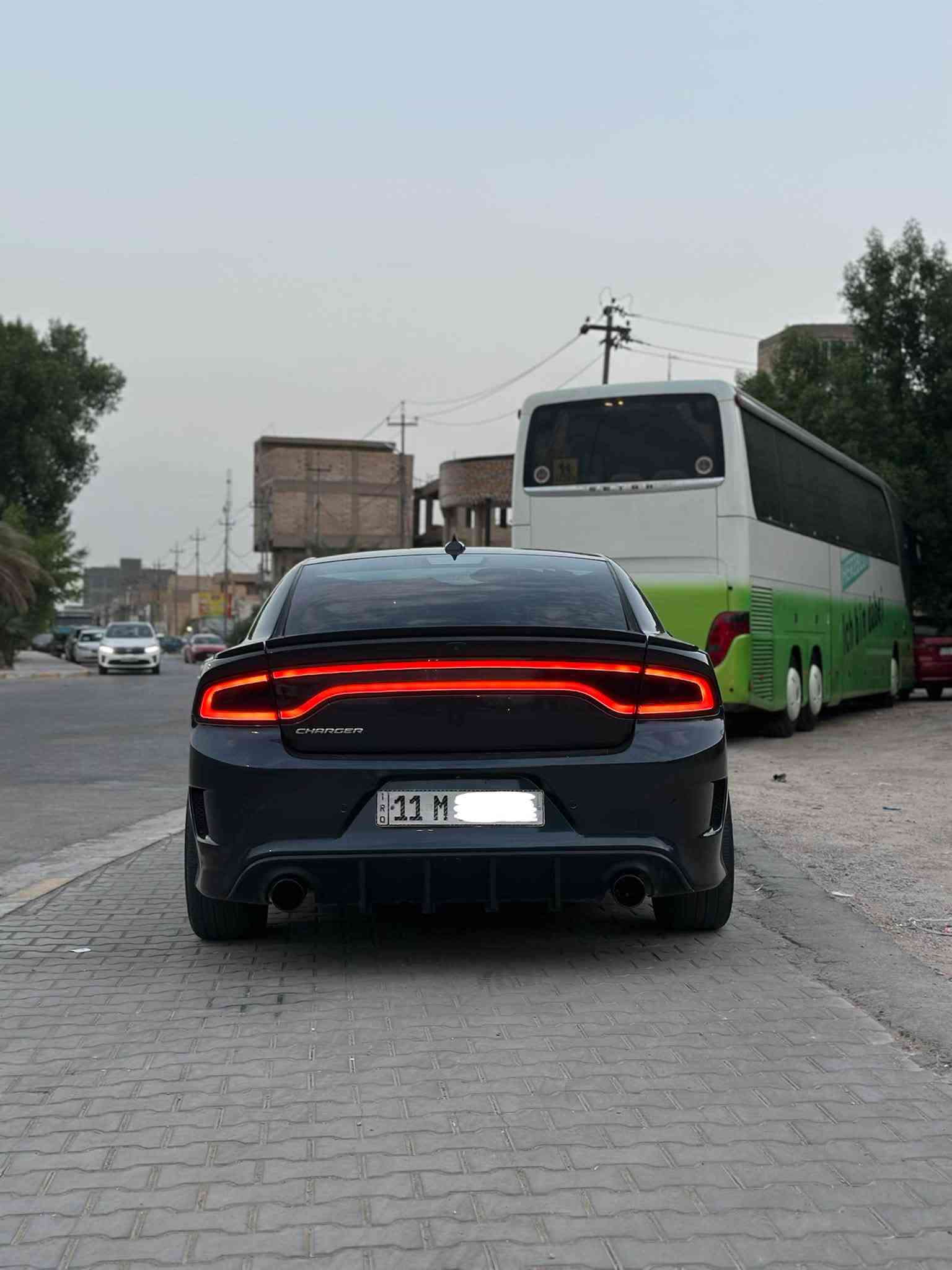 تشارجر 2019 sxt super trackback
دفع رباعي فاصله اني

- رقم بغداد انكليزي باسمي اداورلك بنفس اليوم ماعليها غرامات ولا شي 

- ماشية 94mi المكينه بلادي كير بلادي شرط الفحص وترايك وين مايعجبك 

- حادثها بامريكا منزل صورها وبالعراق صار بنفس الصفحة جاملغ خلفي وباب خلفي كلير بدون معجون الجاملغ بس الباب مبدل والسياره بيها شخوط بسيطة وحتى السونار موضح كلشي

- مواصفاتها 
Super trackback ( بالشاشه تطلعلك صور مكينه RT و اوبشنات تحكم سبورت بكلشي بيها ) 
شاشة الجبيرة كار بلي 
شفتات ستيرن قابله لتغير سرعه استجابتها 
كت سكات محدث بالكامل 
عدسات وحاجب جدد 
تبريدها ثلج مسويله صيانة 

والسعر : 175 وبيها مجال جيه وآسف على الاطالة

مكان السيارة بالنجف
***********
