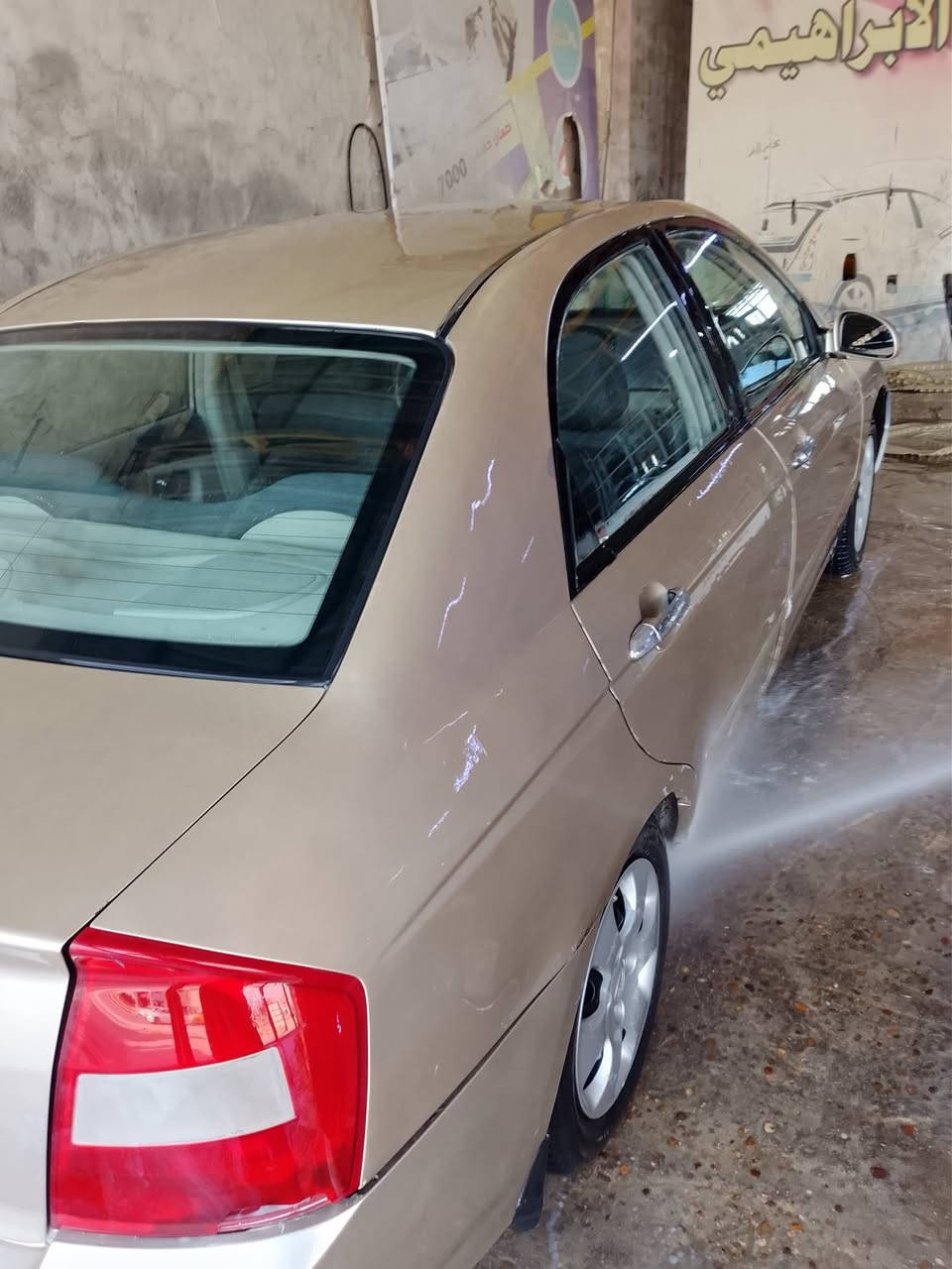 من رخصت مدير الكروب المحترم سيراتو خليجي أخت السبكترا موديل 2006 رقم نجف باسمي مكينه كير حدادية كفالة نقص تبريد فقط السعر 70 بيه مجال ***********
