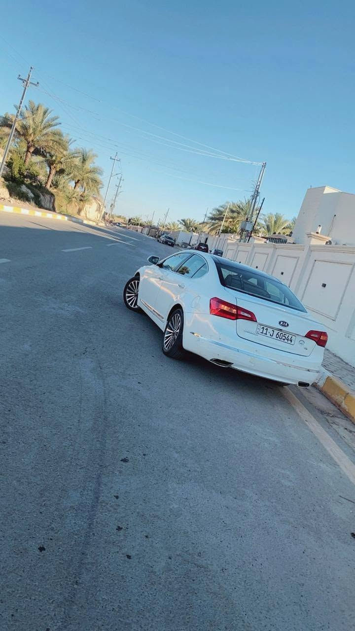 كادنزا 2012فول مواصفات بيه بل بنيد صبغ موضح بل صوره وبيه بارد بل جاملغ الخلف السايق مكينه مبدل بيه كازيت وليكير سويتله ادامه صدر امامي خلفي فول تخم تاير باتري جديد متخلي عليه لو الف ***********
