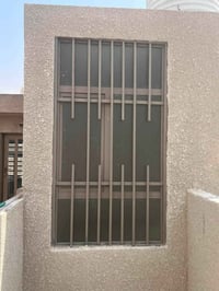 بغداد • تنظيف وصبغ شبابيك • تركيب زجاج