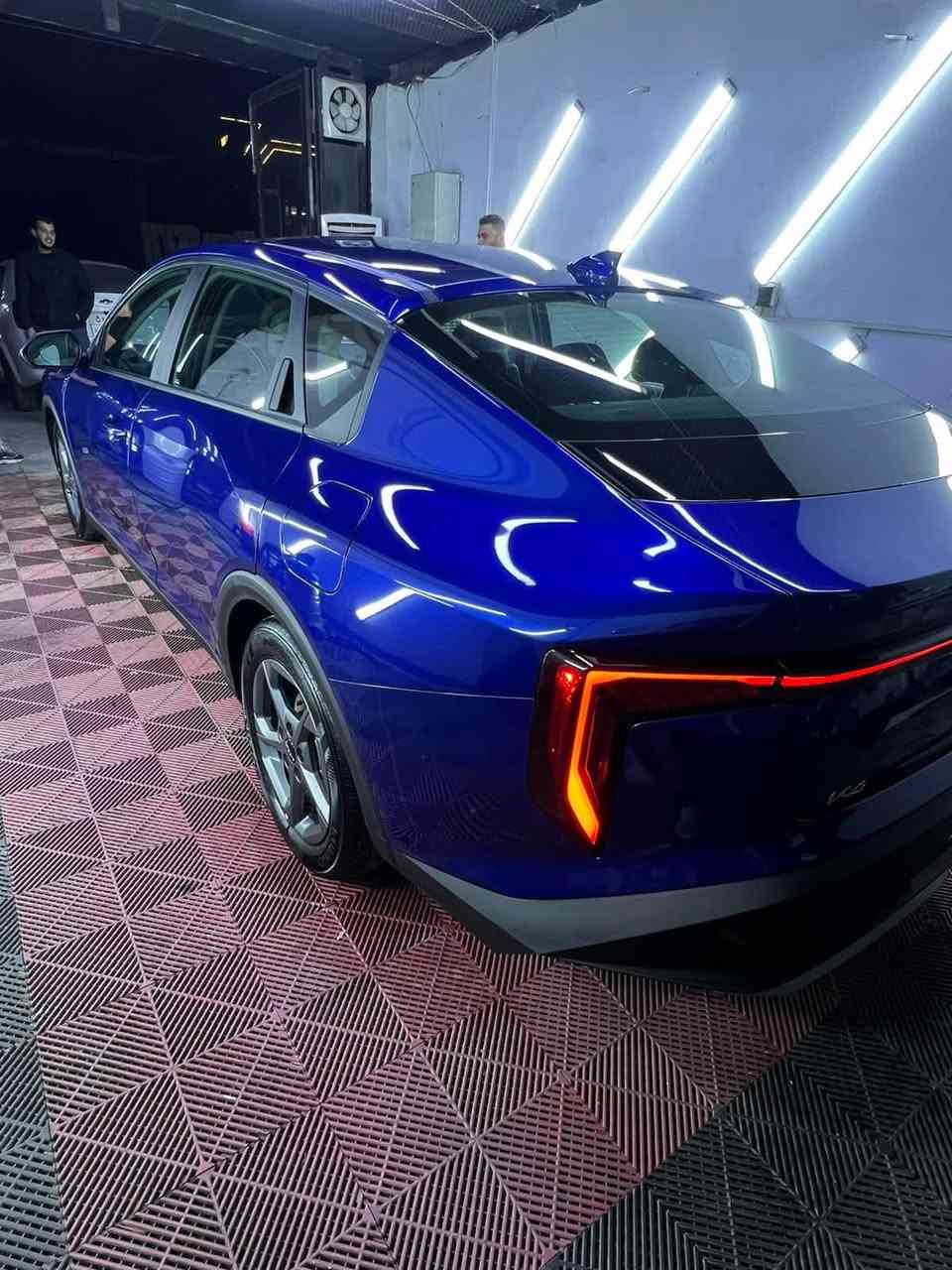✨ � للبيع Kia K4 🔥
🔵 موديل 2025 | لون أزرق ملكي

✨ المواصفات:

* 🔥 مكينة 2000 DOHC
* 🤖 رادارات أمامية + قيادة ذاتية
* 🛣️ نظام الحفاظ على المسار
* 📡 رادارات خلفية + تنبيه عبور خلفي
* 👀 رادارات جانبية + نظام مراقبة النقطة العمياء
* 🅿️ سايد بريك إلكتروني
* 🔑 بصمة وتشغيل ذكي
* 📷 كامرة خلفية دوّارة
* 📱 تشغيل عن بُعد
* 🖥️ شاشة كبيرة Touch
* 📊 عدادات Digital
* 💡 LED نهارية أمامية
* 🚗 وضعيات قيادة Smart / Normal / Sport
* 🛞 حساس ضغط هواء الإطار
* 🔥 مكينة 2000 DOHC
* 🤖 رادارات أمامية + قيادة ذاتية
* 🛣️ نظام الحفاظ على المسار
* 📡 رادارات خلفية + تنبيه عبور خلفي
* 👀 رادارات جانبية + نظام مراقبة النقطة العمياء
* 🅿️ سايد بريك إلكتروني
* 🔑 بصمة وتشغيل ذكي
* 📷 كامرة خلفية دوّارة
* 📱 تشغيل عن بُعد
* 🖥️ شاشة كبيرة Touch
* 📊 عدادات Digital
* 💡 LED نهارية أمامية
* 🚗 وضعيات قيادة Smart / Normal / Sport
* 🛞 حساس ضغط هواء الإطارات
  
عداد المشي 22 الف 

السعر 158

للتواصل ***********
