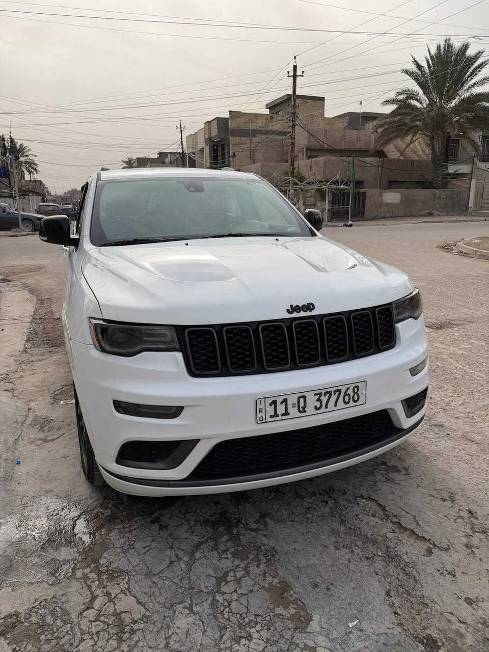 للبيع جيب limited X
لمتد اكس موديل ٢٠٢٠ 
رقم بغداد الجديد بأسمي 
هزة جديدة ماشية ٨٥ مواصفات : 
فتحة
محرك ٣٦٠٠
شاشة جبيرة + كامرا دوارة
رادار جانبي + نقط عمياء
كشنات  جلد  + ثنينهن كهرباء
كشنات خزن ميموري
  تدفئة كشنات امامي  
تدفئة ستيرن
شفتات ستيرن
سستم صوت + دمام خلفي
تشغيل عن بعد
مري قلاب عند الرجوع
اشاير مري
هيتر مري
جنطة كهرباء
حساس خلفي
دبل كزوز
لايت led + منظومة زنون اصلي
بريك تلقائي عند الرجوع
نظام اوتو ستوب عند الوقوف
نظام eco,sport
ماسحات اوتو
ويل حجم٢٠
وباقي المواصفات المعروفة 
ماشيه ٨٥ الف وحادثهة دعاميه  امامي  وبنيد كلير من امريكه موضح بصوره  وصور الحادث موجودة 
والسعر ٢٧٥$  ورقة  وبيها مجال للشراي للاستفسار 
***********
مكاني بغداد مشتل
